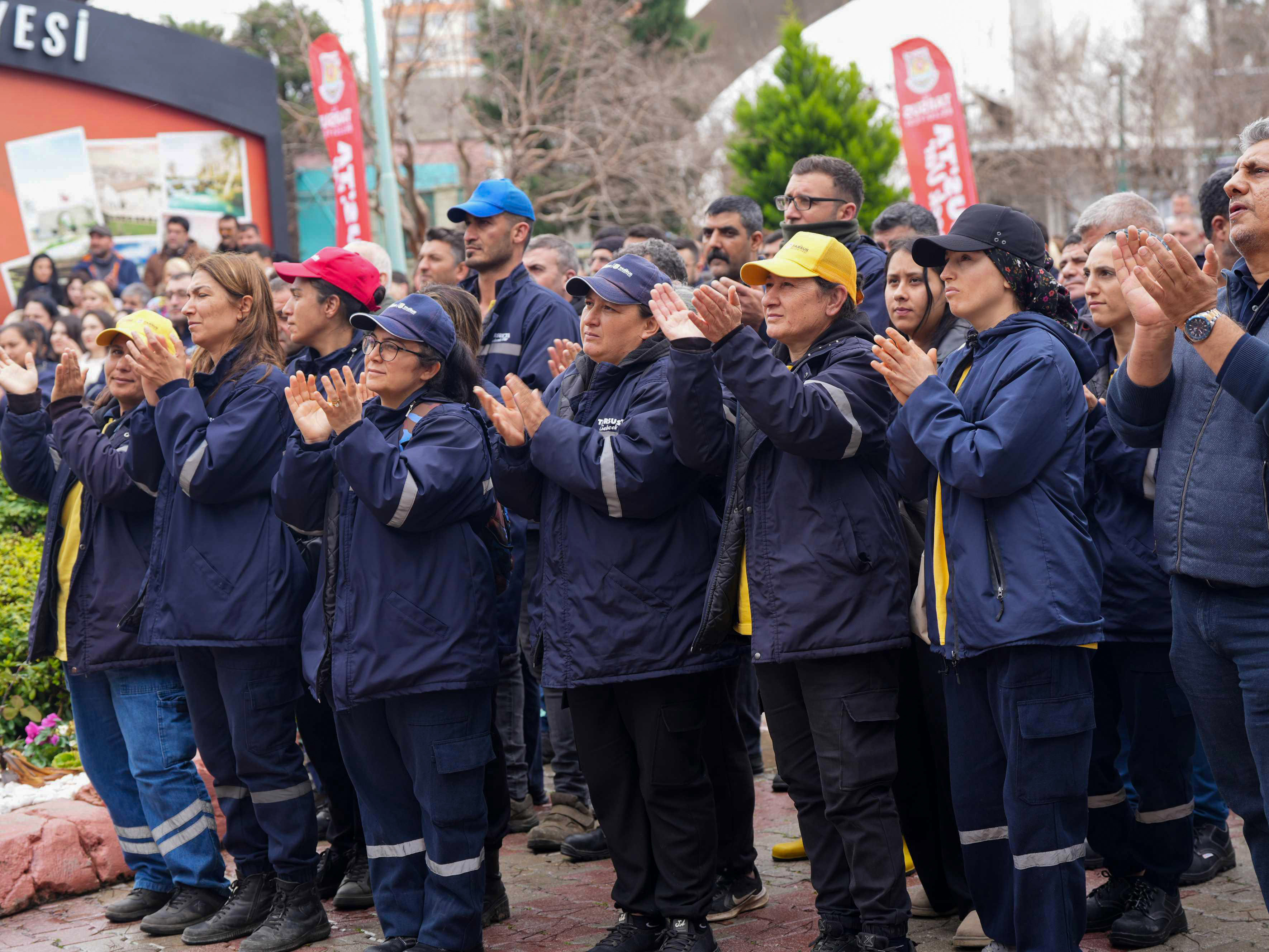 TARSUS BELEDİYESİ’NDE PERSONELE YÜZDE 32 ZAM - 12