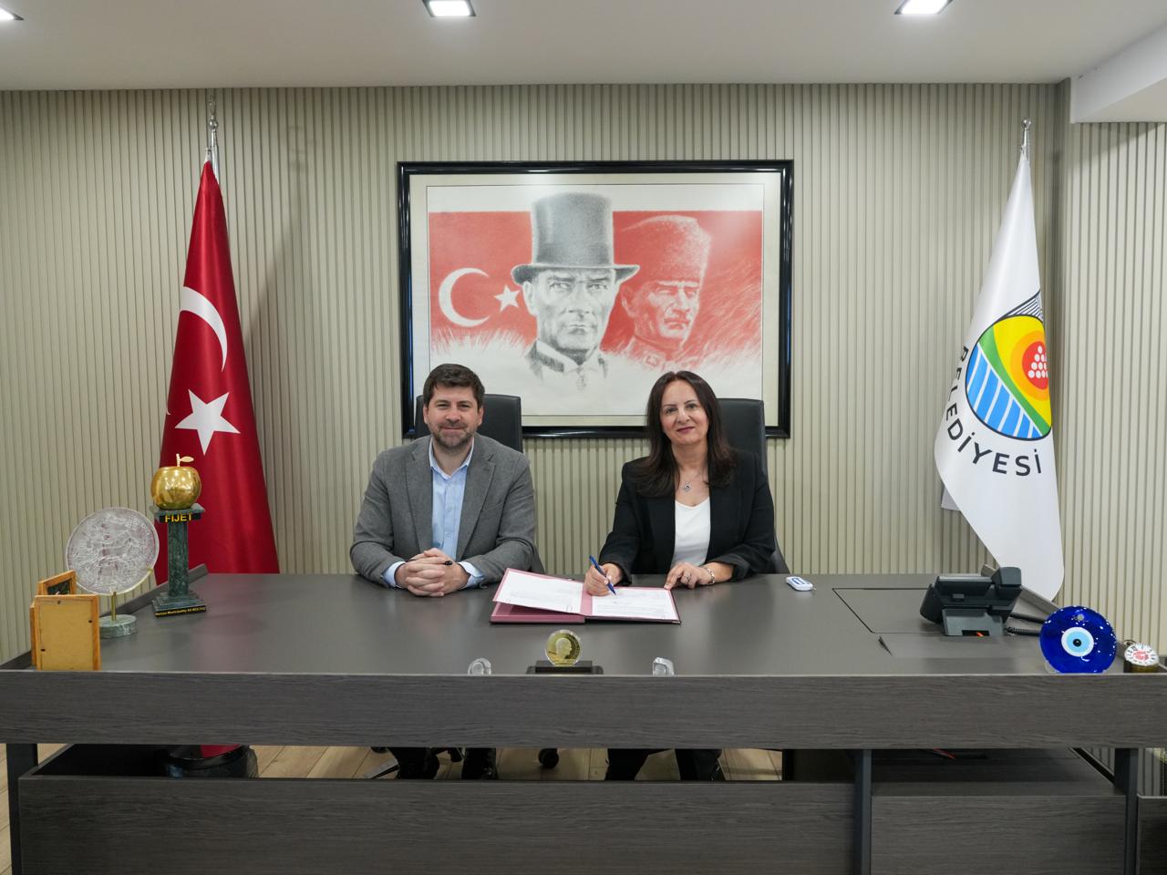TARSUS BELEDİYESİ’NDE MEMUR VE KADROLU İŞÇİLERİ KAPSAYAN PROMOSYON SÖZLEŞMESİ İMZALANDI - 2