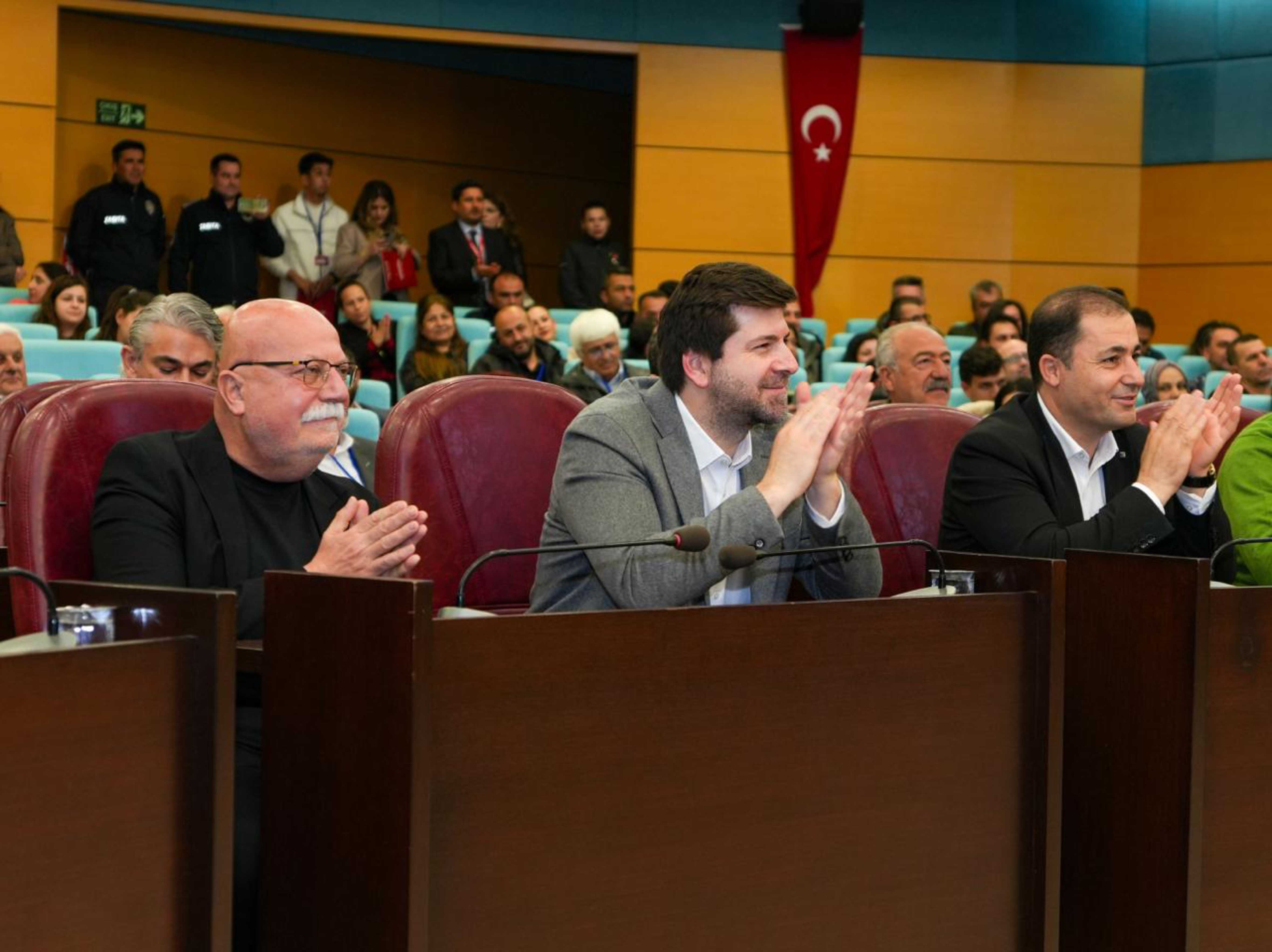 İŞ SAĞLIĞI VE GÜVENLİĞİ SEMPOZYUMU TARSUS BELEDİYESİ MECLİS SALONU’NDA GERÇEKLEŞTİRİLDİ - 1